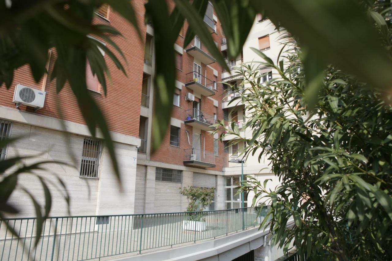 Soleluna Fiera 6 Rooms Болоня Екстериор снимка